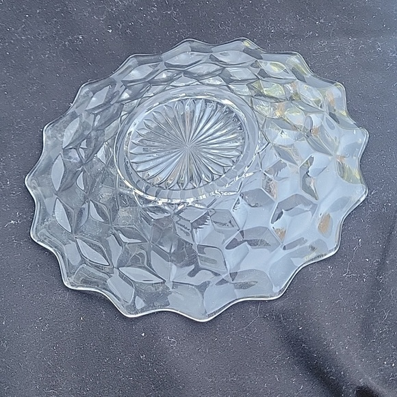 Fostoria America crystal clear bread and butter 6" plates. At time of posting, 6 - Picture 3 of 6